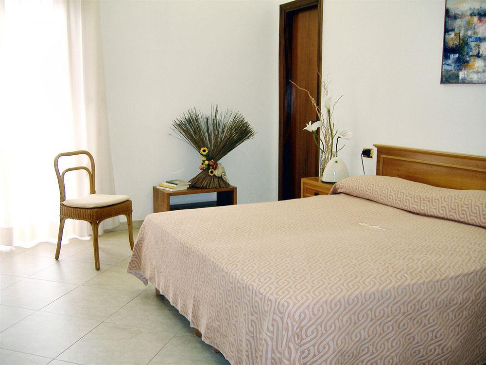 Joli Park - Caroli Hotel 3*
